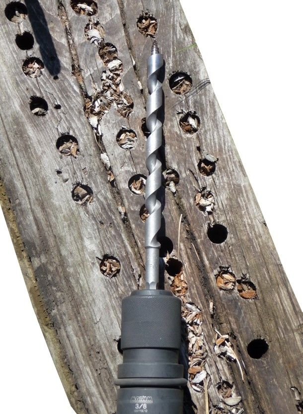 Mașină de bulonat și găurit traverse portabilă MAV 4000 B