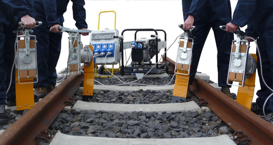 Echipament-de-burat-cu-patru-ciocane-GRV-4400