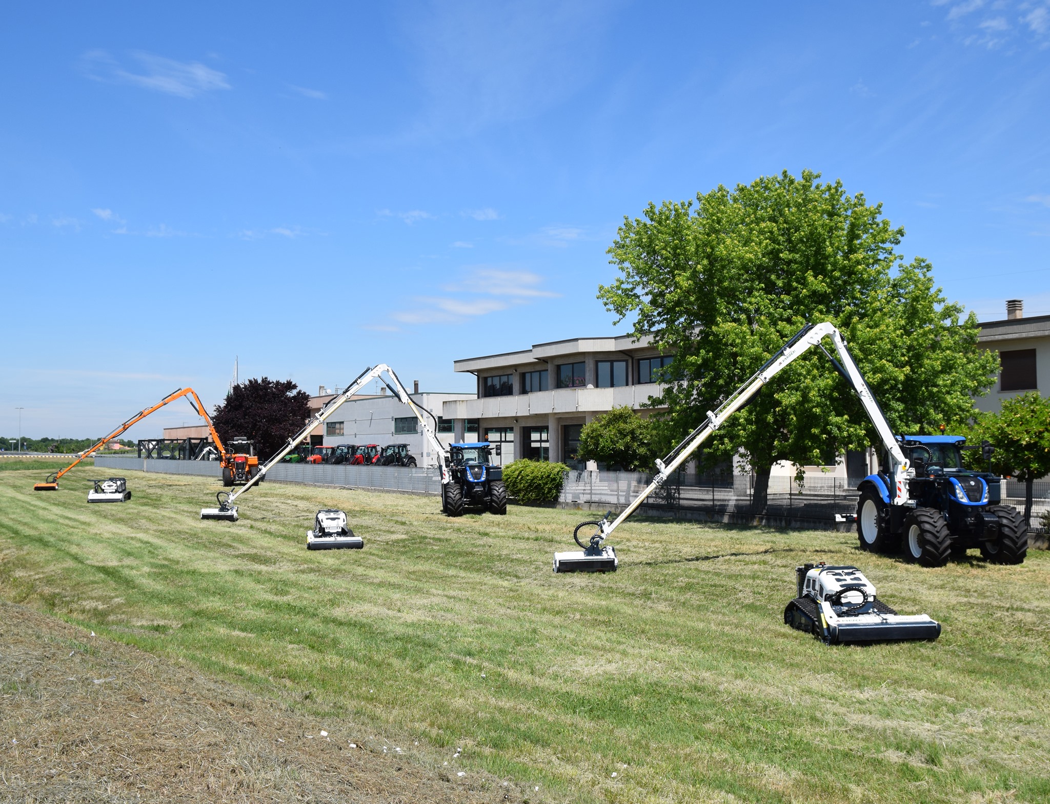 defrișarea aliniamentului feroviar