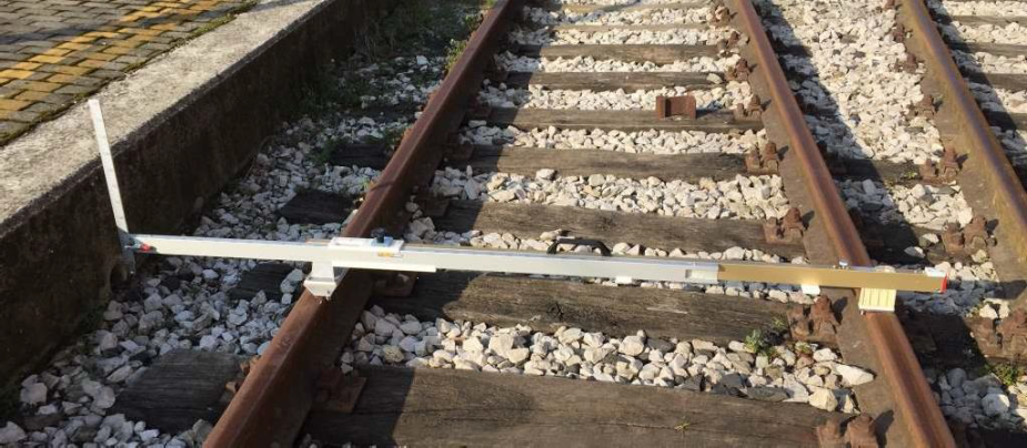 Subler-pentru-distanta-peron-sina-ecartament-de-1435-mm