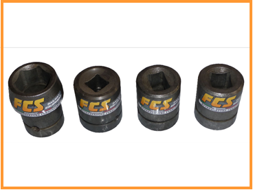 Cheie tubulara de impact