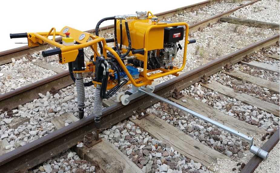 Masina-hidraulica-de-bulonat-cu-doua-capete-IHC-500-2