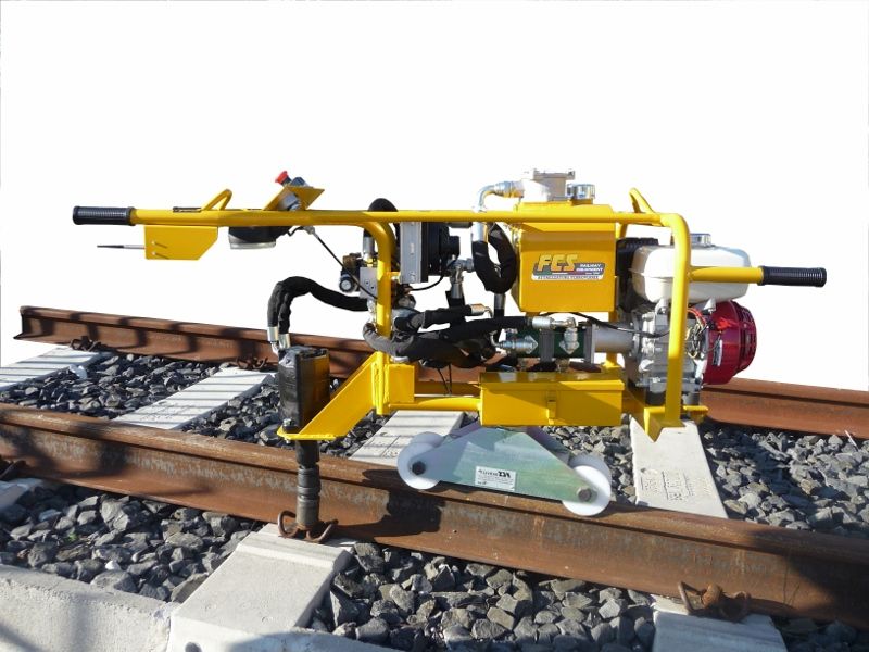 Masina-de-bulonat-tirfonat-IHC-1300